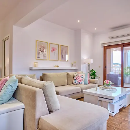 Elena Luxury Agios Stefanos * Agios Stefanos Avliotes (Corfu)