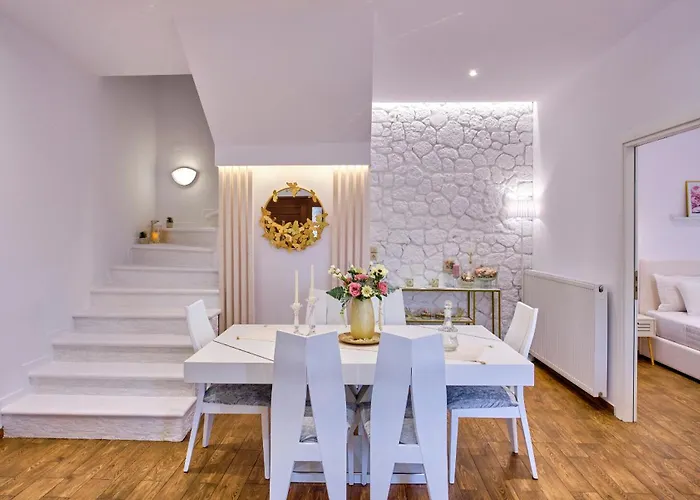 Elena Luxury Agios Stefanos *