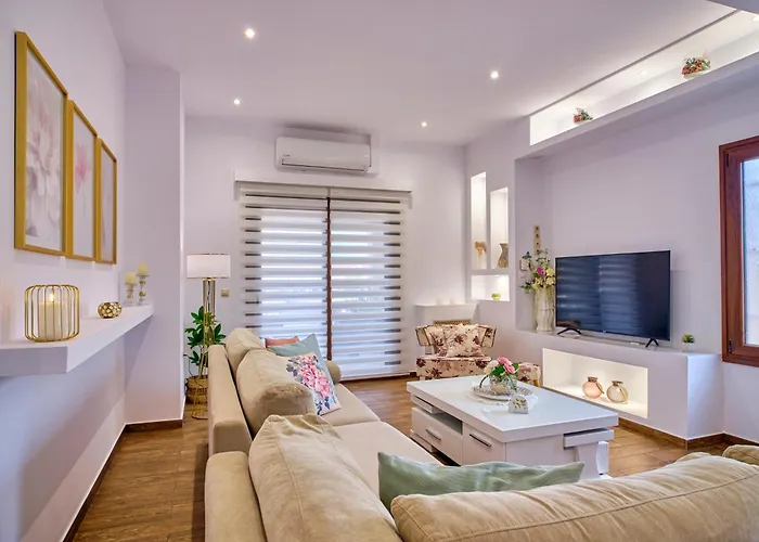 Elena Luxury Agios Stefanos *