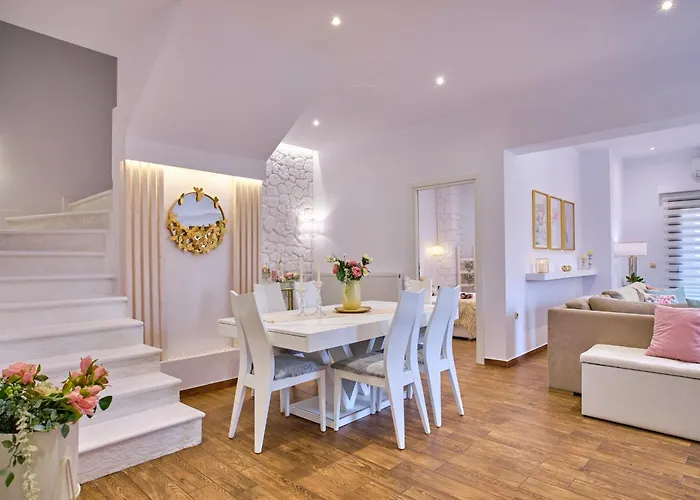 Apartment Elena Luxury Agios Stefanos